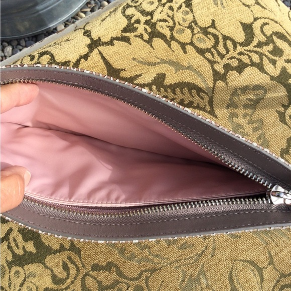 Coach NWOT Clutch Purse - Picture 7 of 10